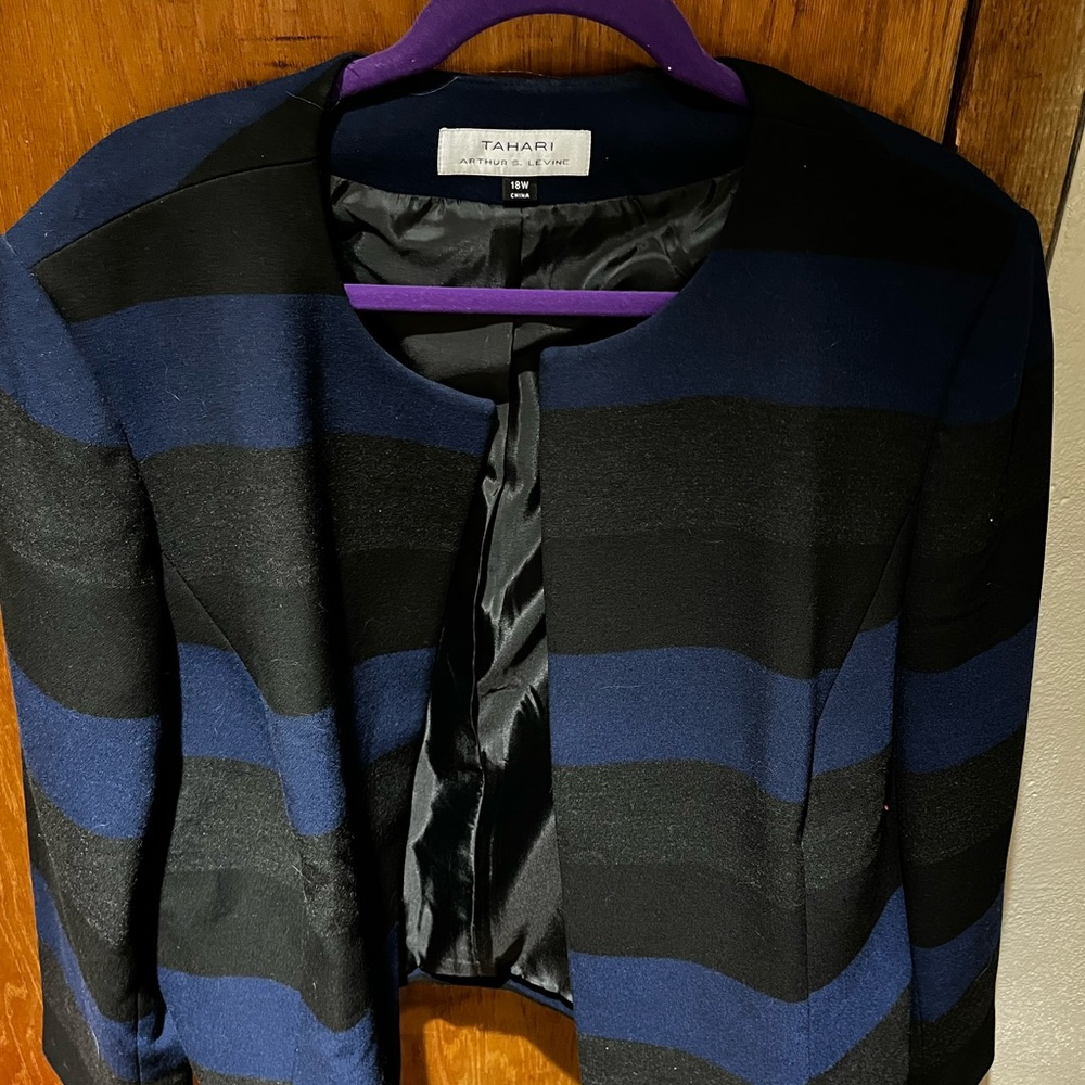 Tahari Tri-Colored Blazer
